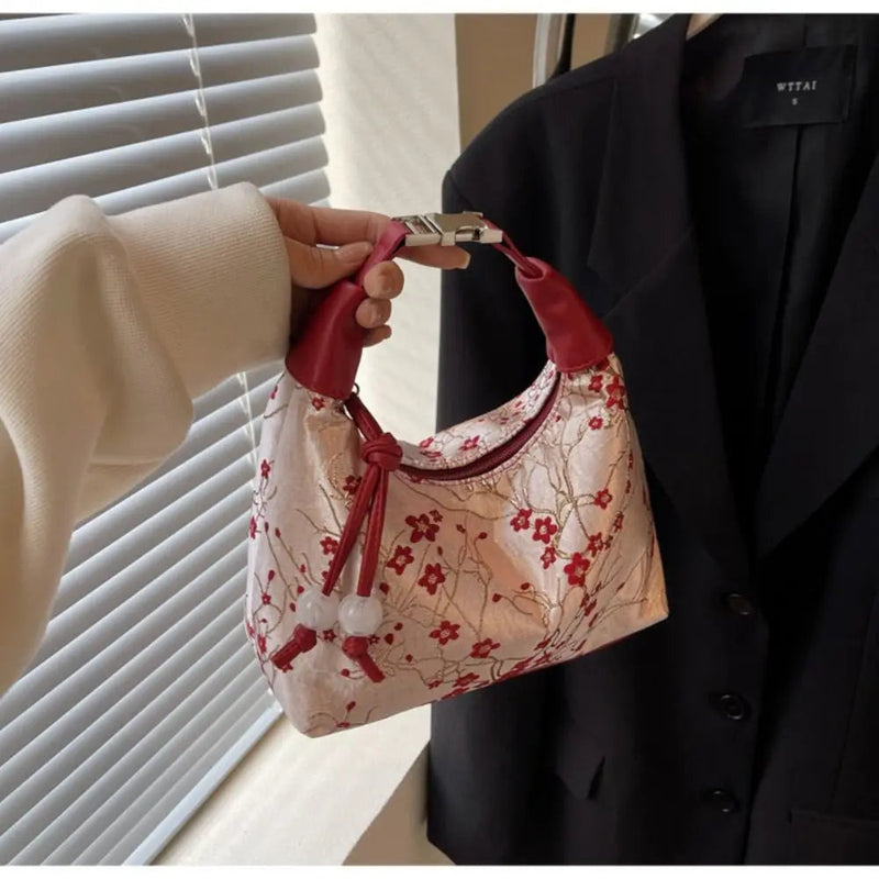 Casual Embroidered Chinese Style Handbag thebuzzbay.com