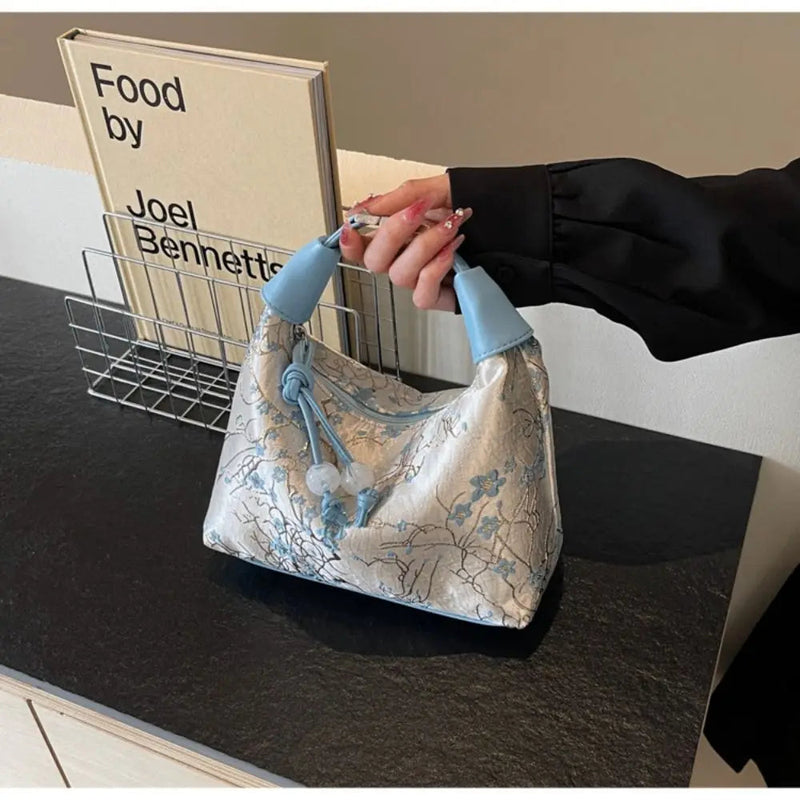 Casual Embroidered Chinese Style Handbag thebuzzbay.com