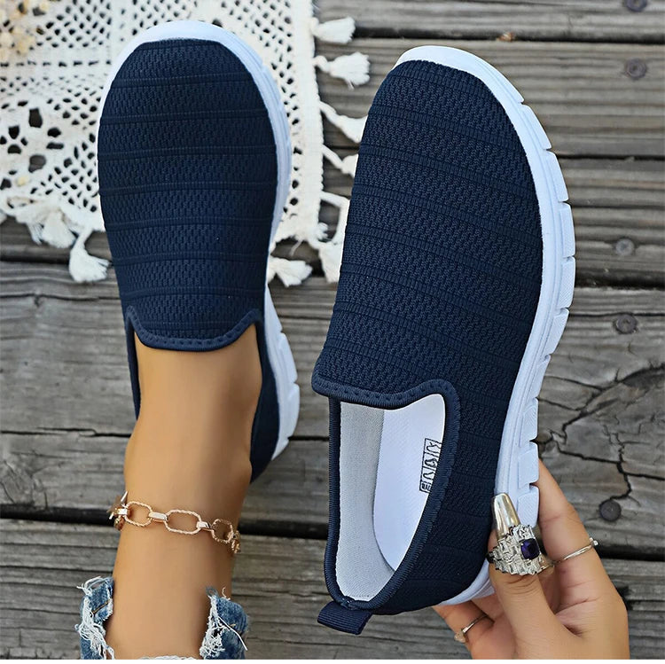 Women's Sneaker thebuzzbay.com