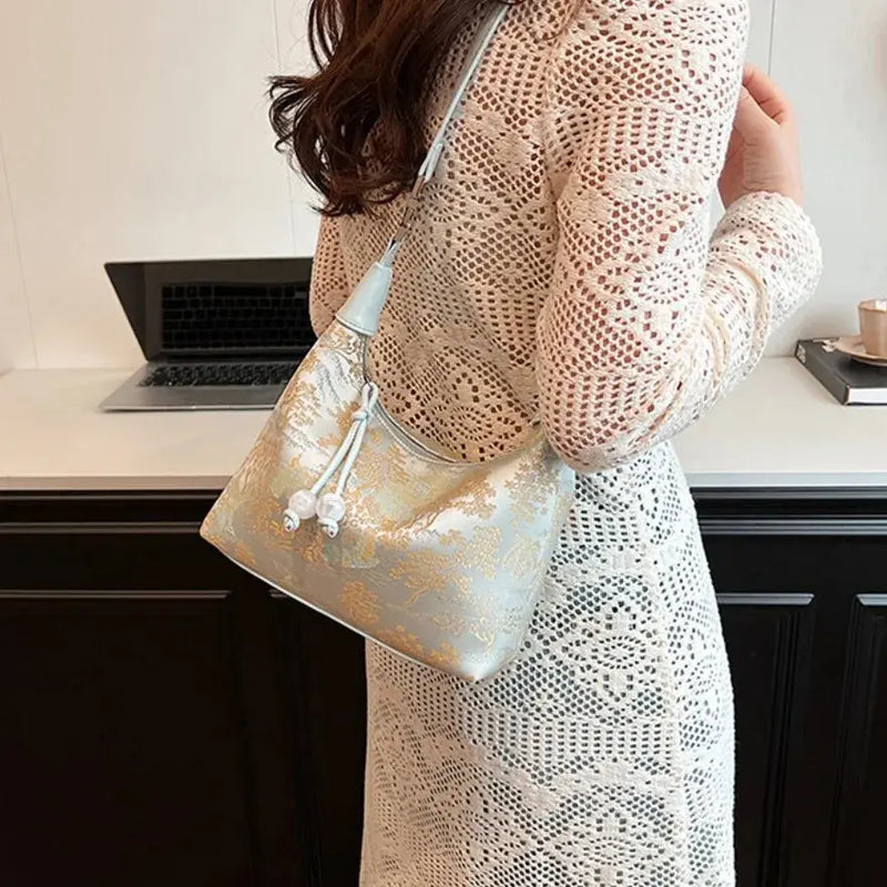 Crossbody Bag Embroidered Chinese Style thebuzzbay.com