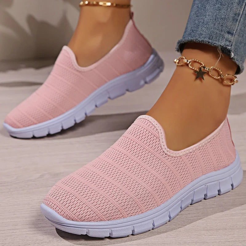 Women's Sneaker thebuzzbay.com